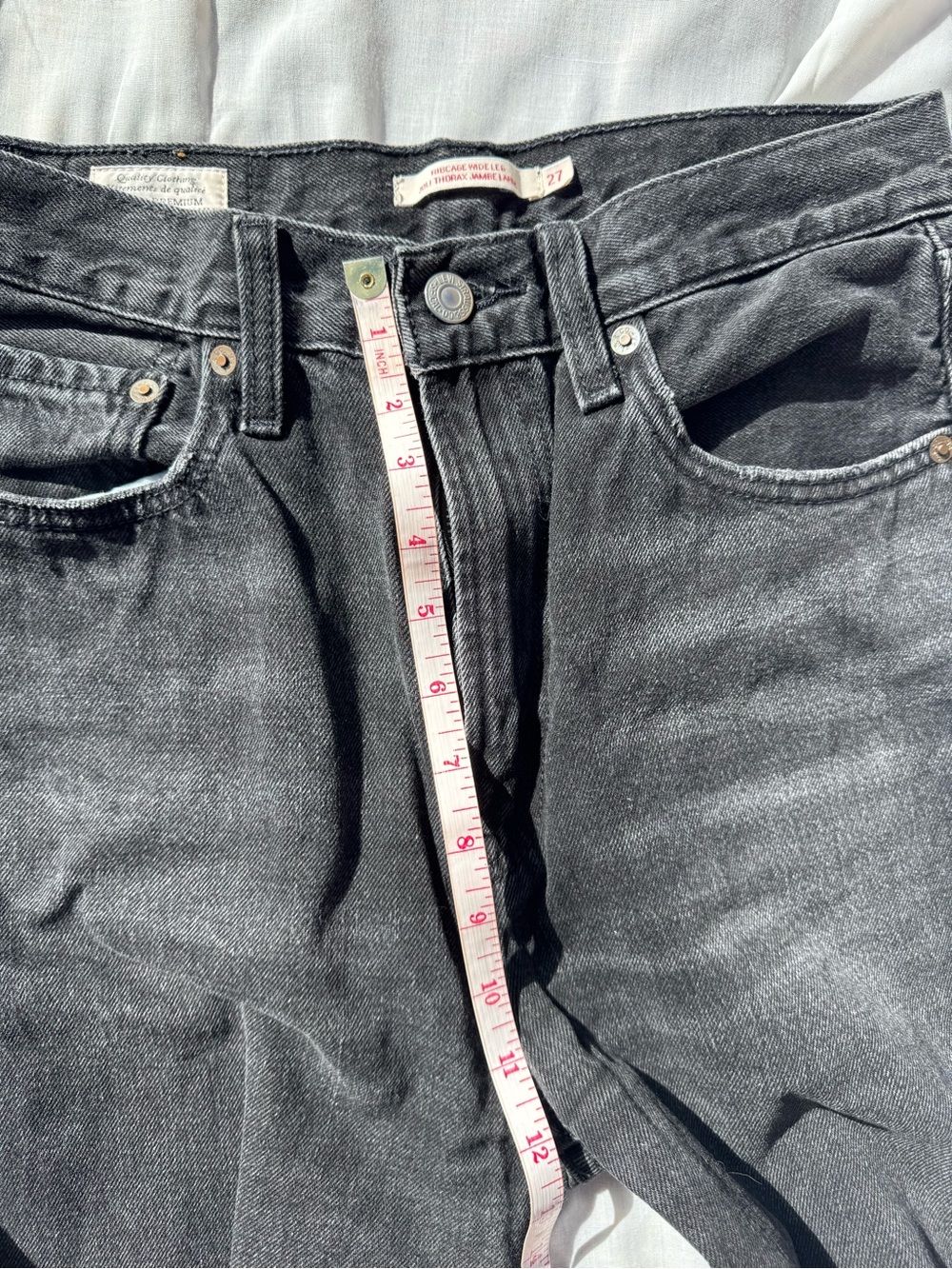 Levi’s Ribcage Wide Leg High Rise Jeans Black - Picture 9 of 9